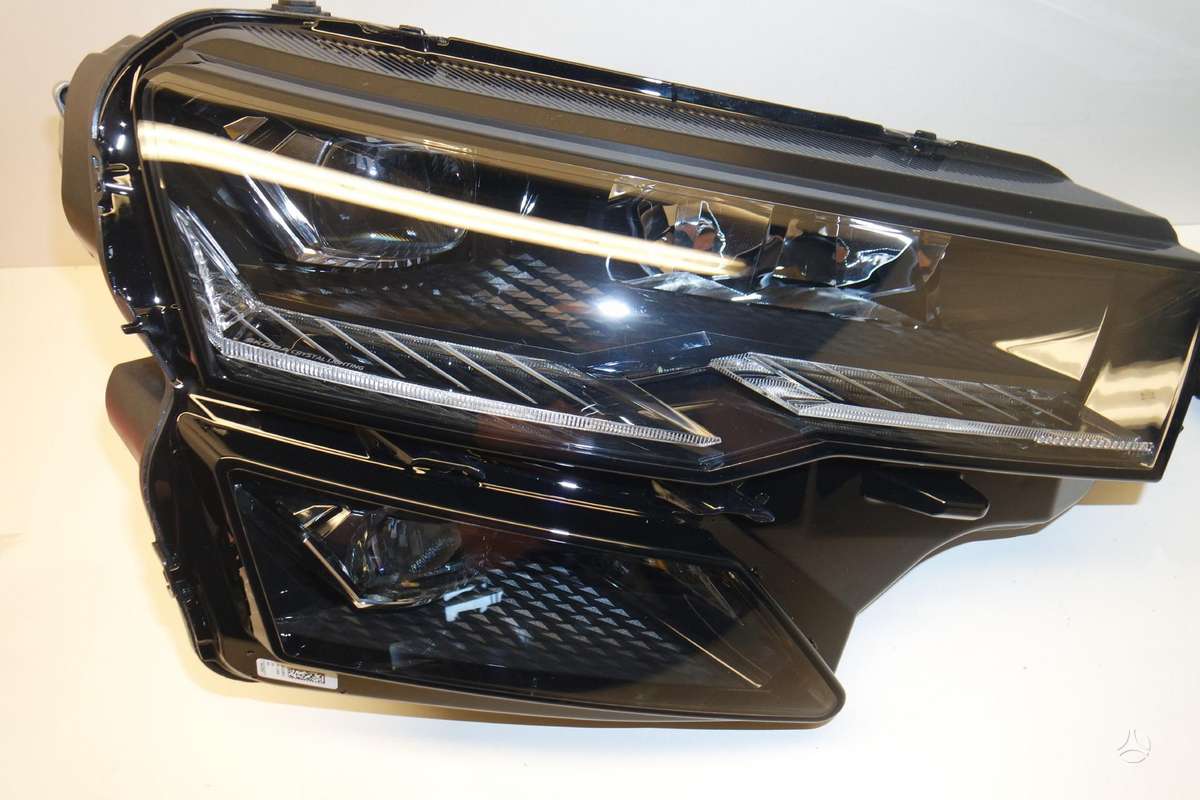 Skoda Karoq, FULL LED, lights