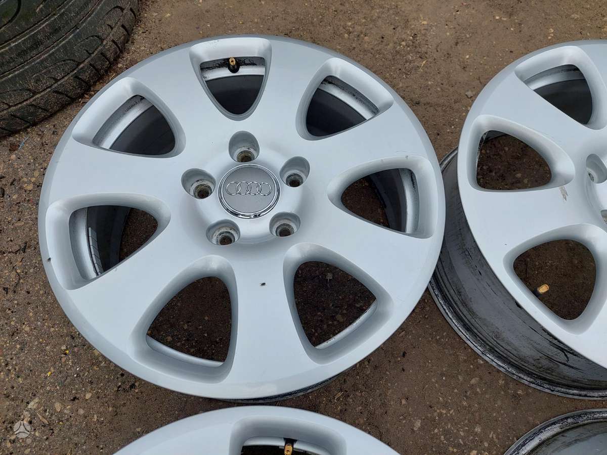 Audi, light alloy, R18
