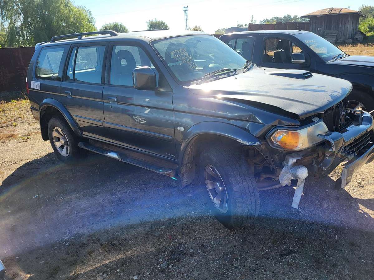 Mitsubishi Pajero Sport