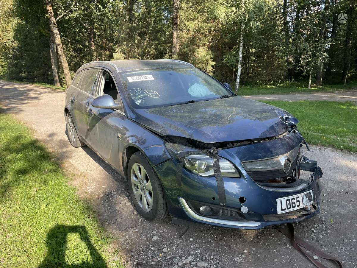 Opel Insignia по частям