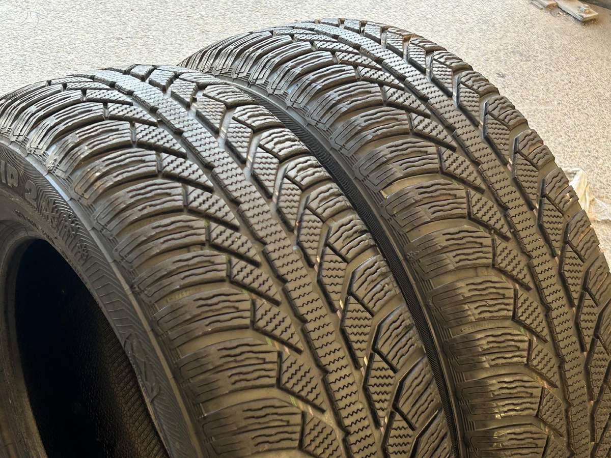 Semperit Master-Grip 2, winter 215/65 R16