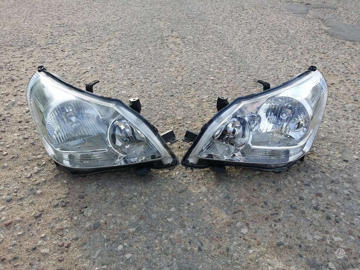Toyota Verso body parts