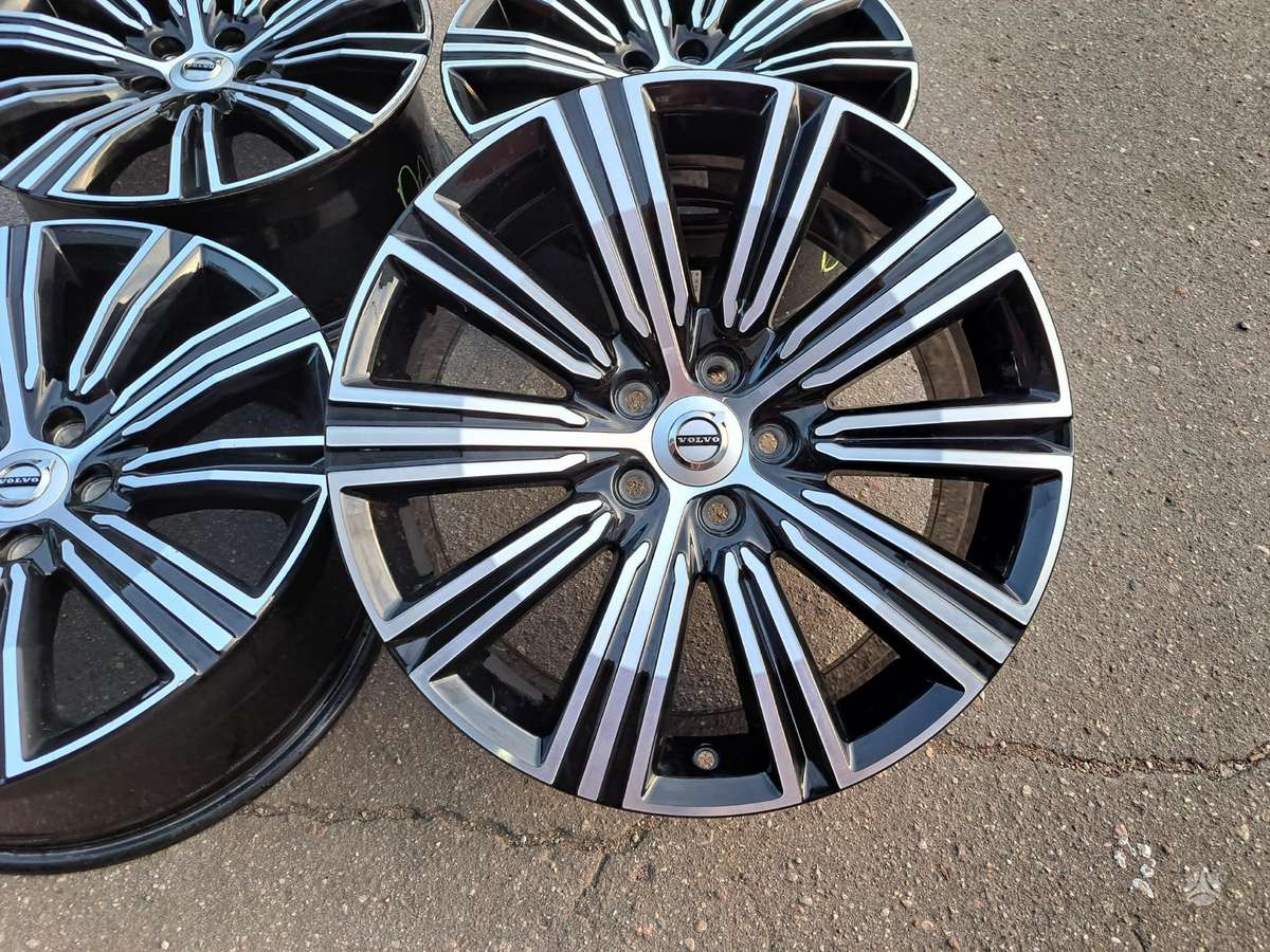 Volvo V90 S90 V60, легкосплавные , R18