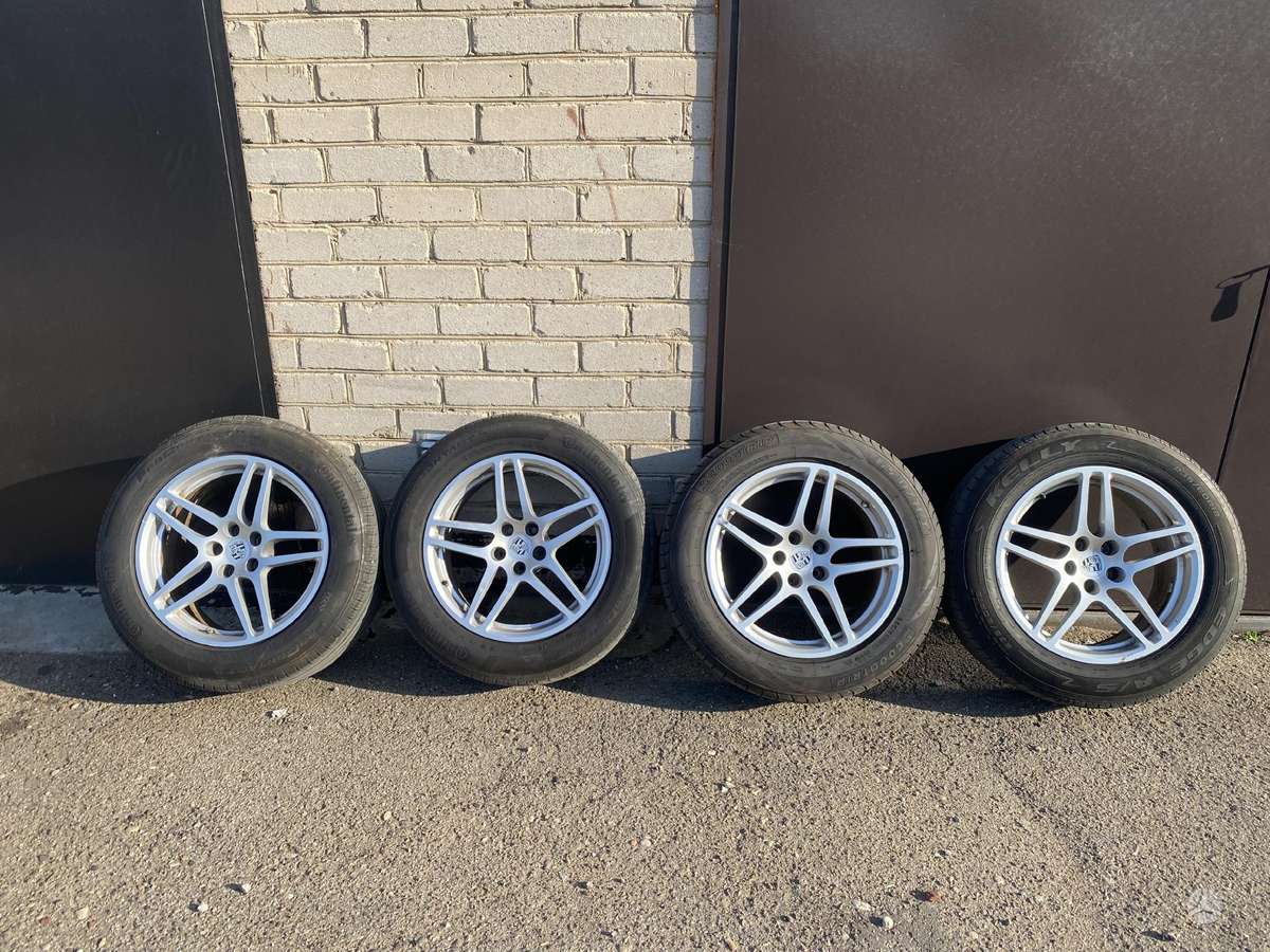Porsche Macan kėbulo dalys