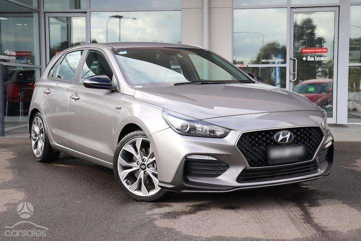 Hyundai i30, 2.0 l., Хэтчбек