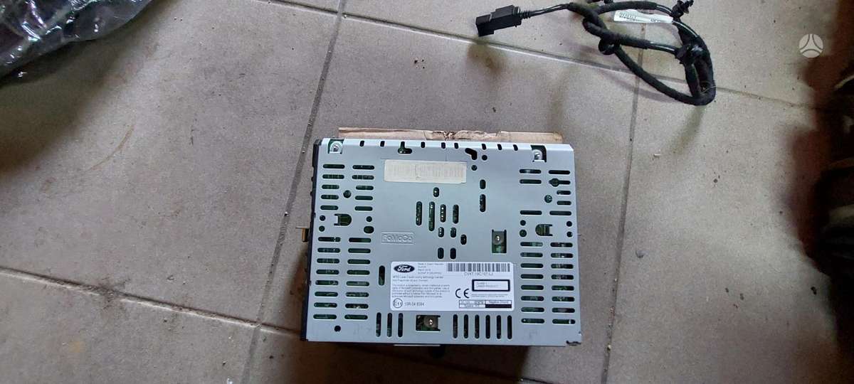 Ford Kuga, 9674984080