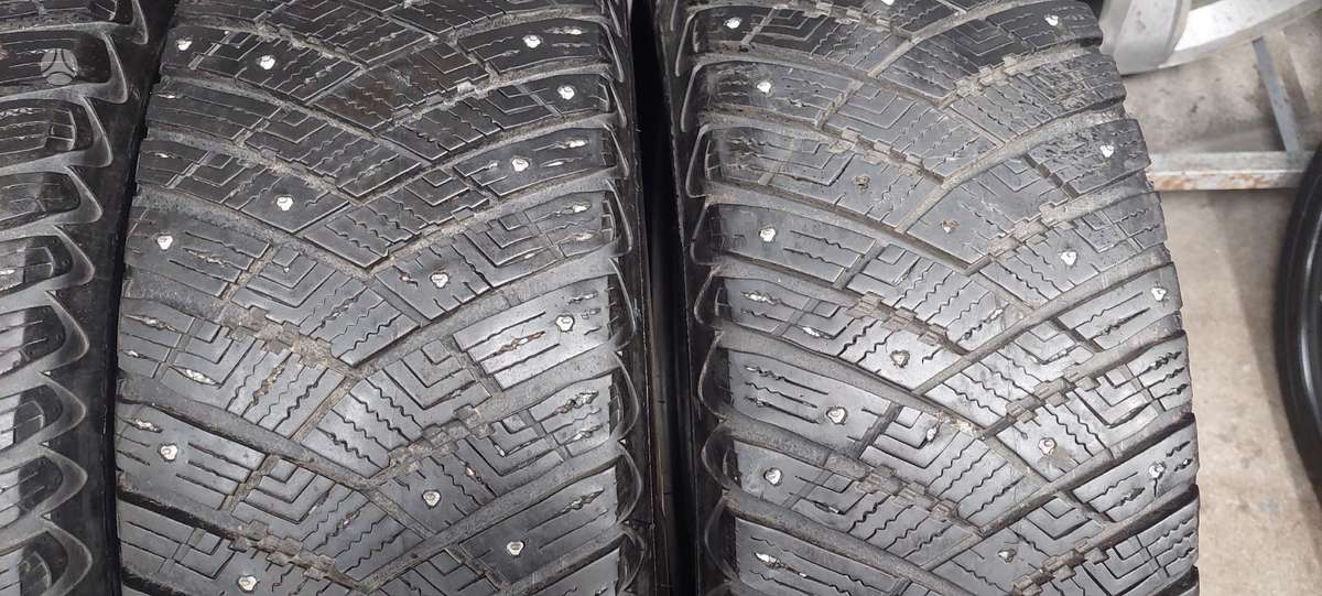 Goodyear, зимние 225/65 R17