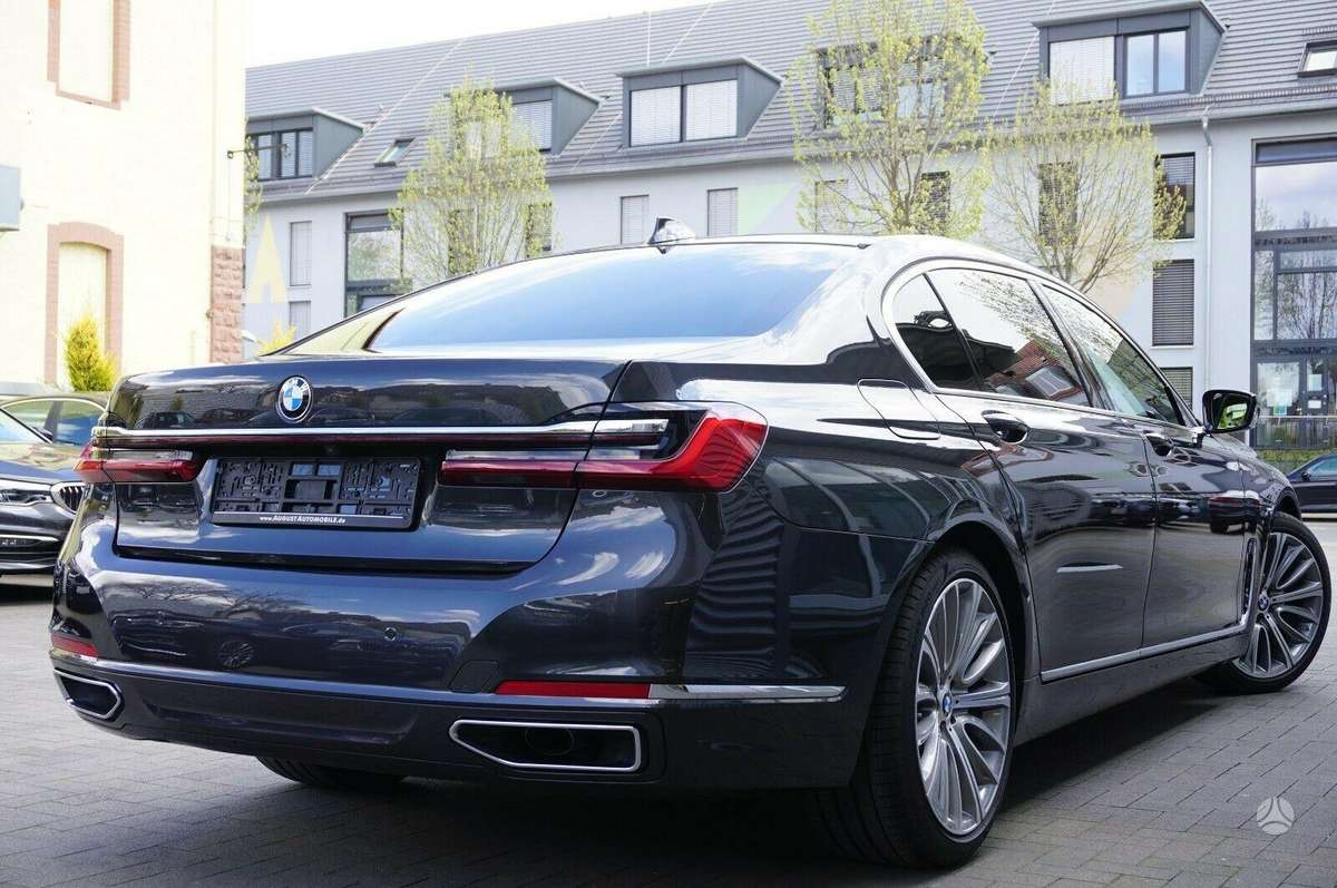 BMW 730, 3.0 l., Седан