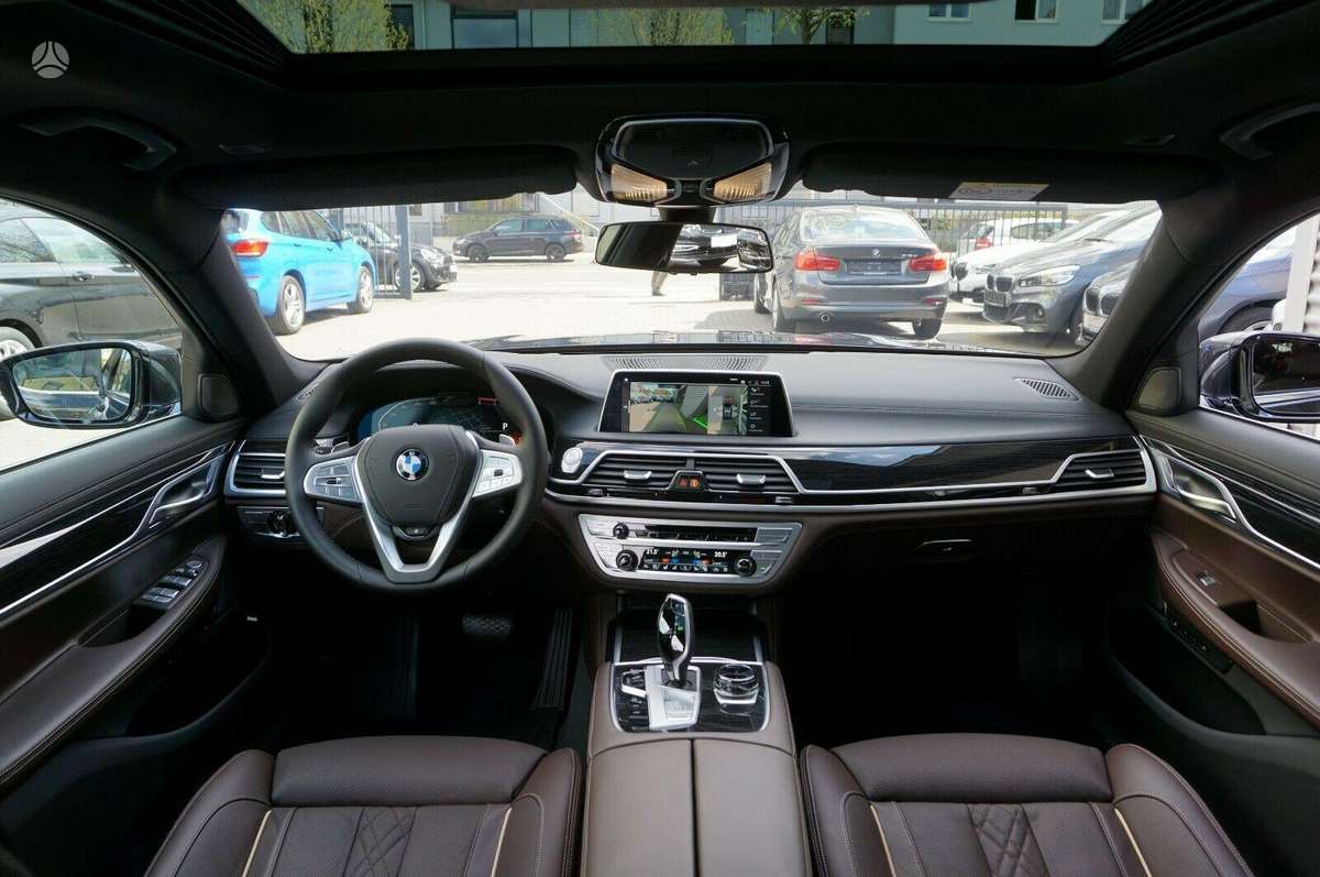 BMW 730, 3.0 l., Седан