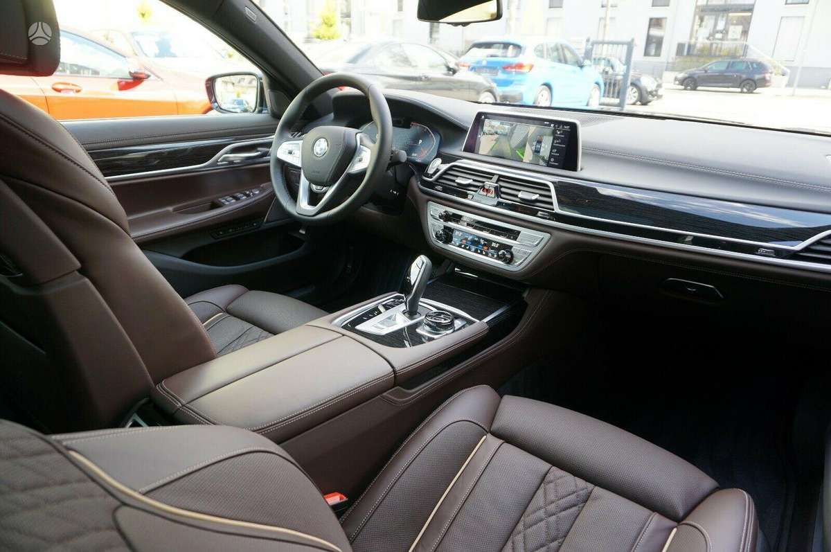 BMW 730, 3.0 l., Седан