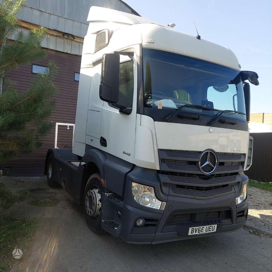 Mercedes-Benz Actros MP4, тягачи