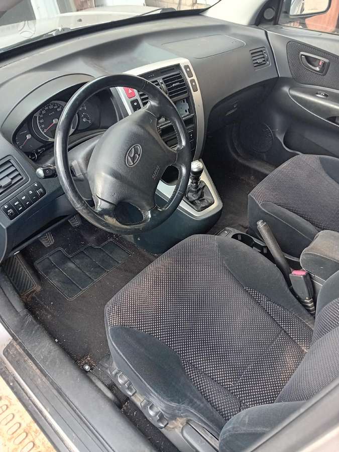 Hyundai Tucson по частям