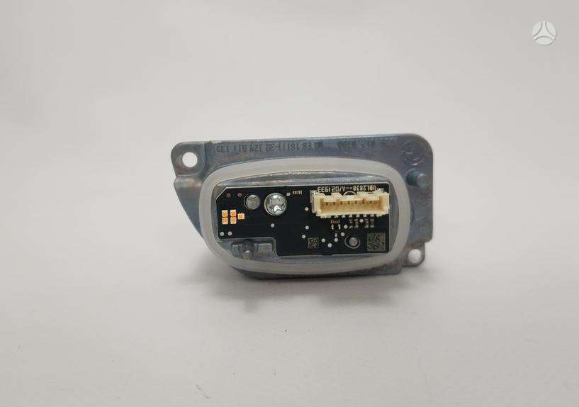 BMW 6 serija, 8605565, bumpers, instrument panel