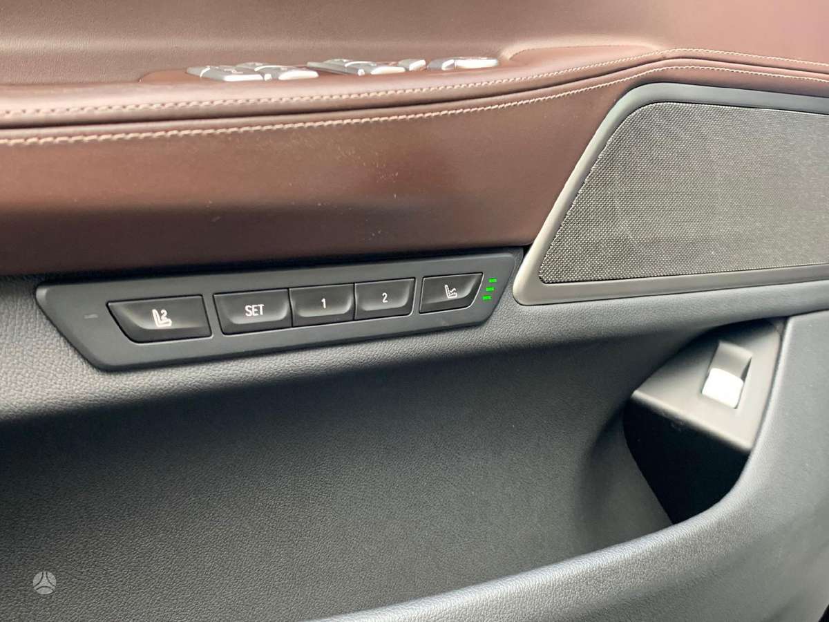 BMW 730, 3.0 l., Лимузин