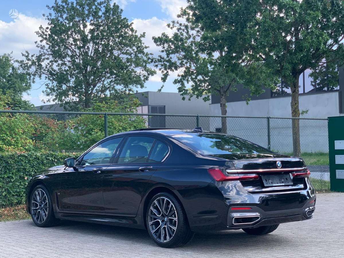 BMW 730, 3.0 l., Лимузин