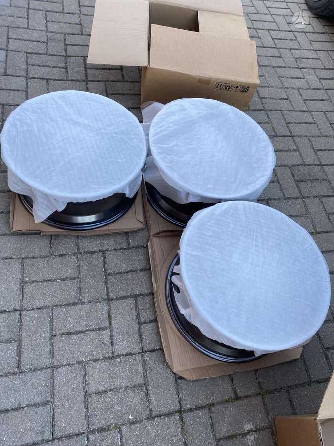 BMW Breyton Magic 9J ir 10J, light alloy, R19