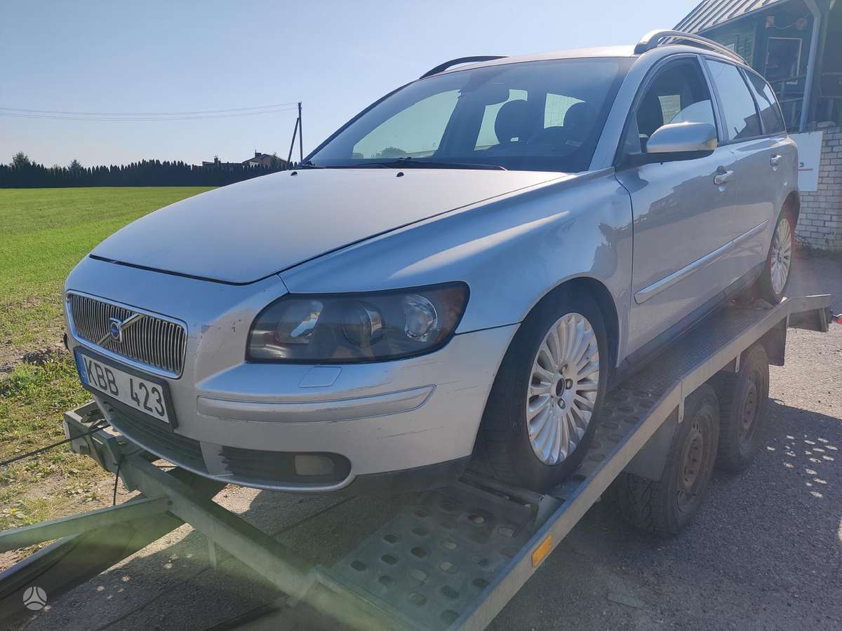 Volvo V50