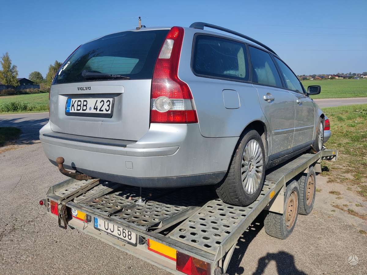 Volvo V50