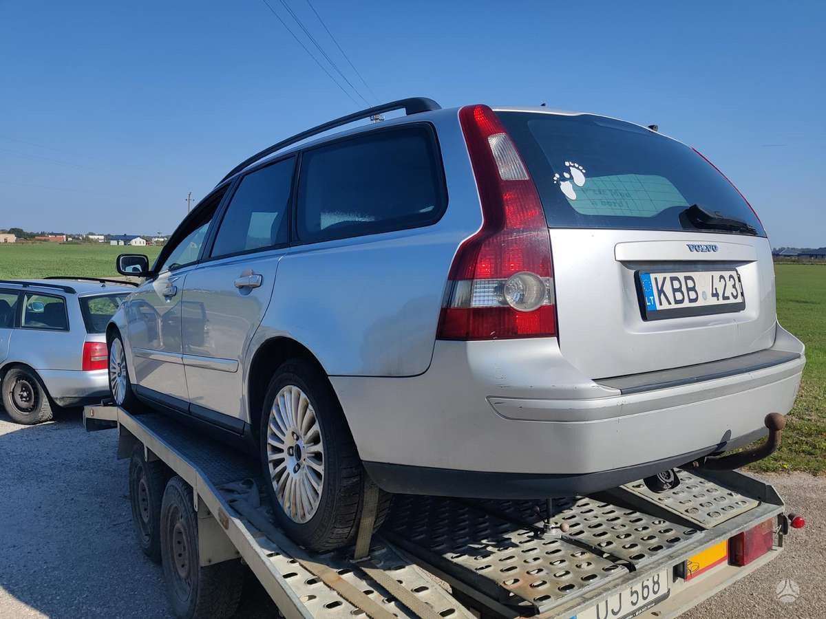 Volvo V50