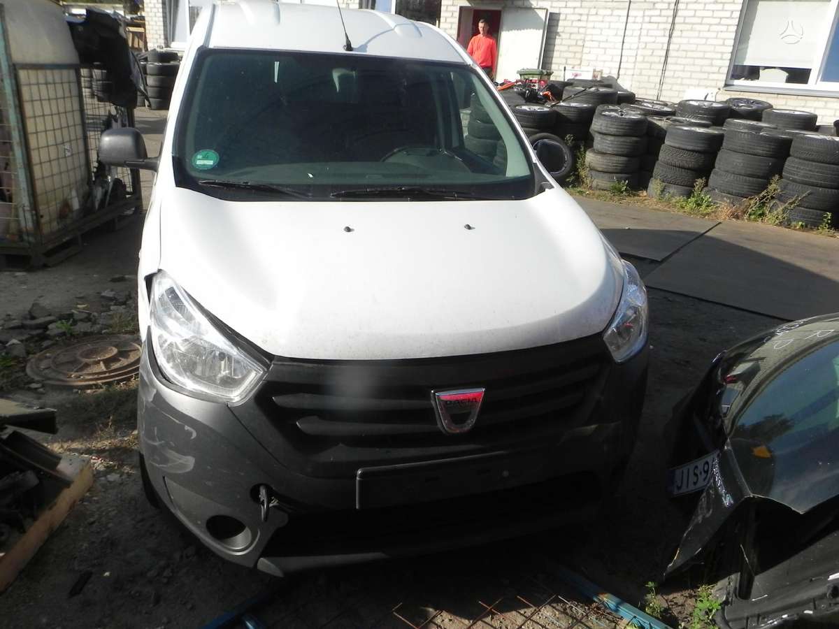 Dacia Dokker dalimis