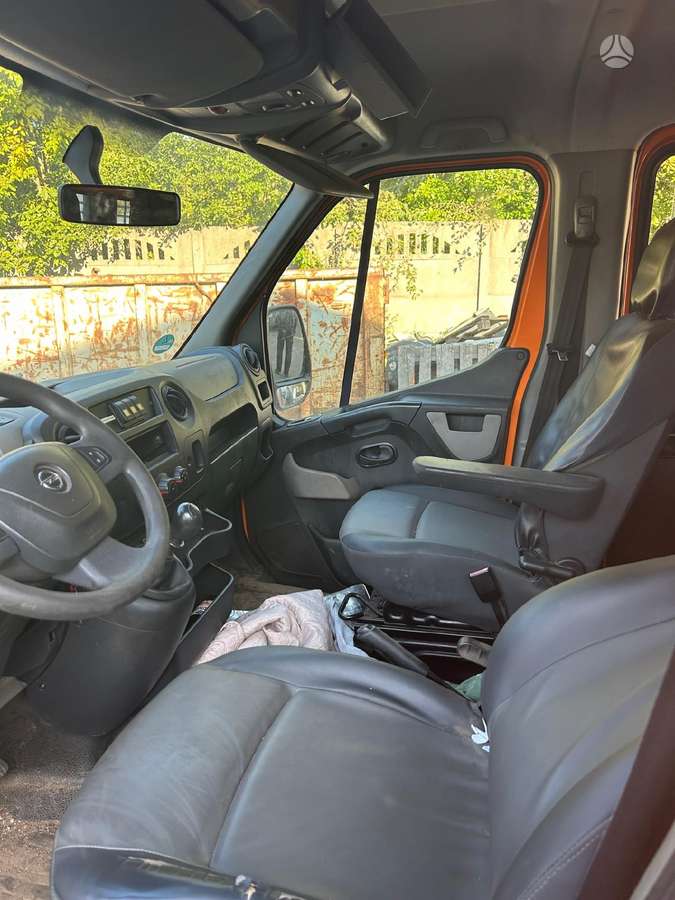 Opel Movano, cargo vans