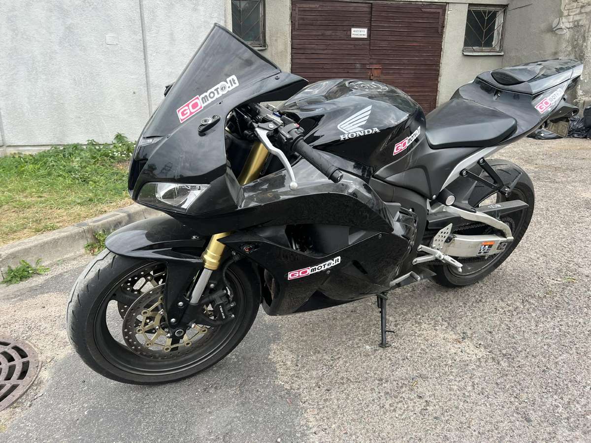 Honda CBR, superbikes