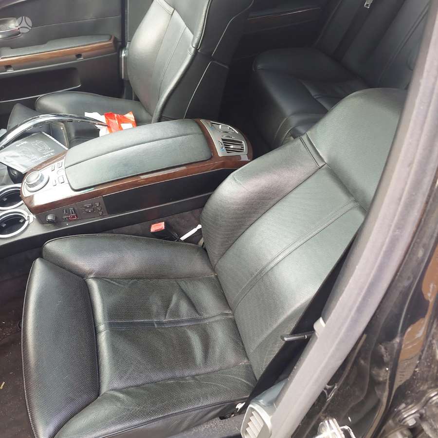 BMW 740 по частям