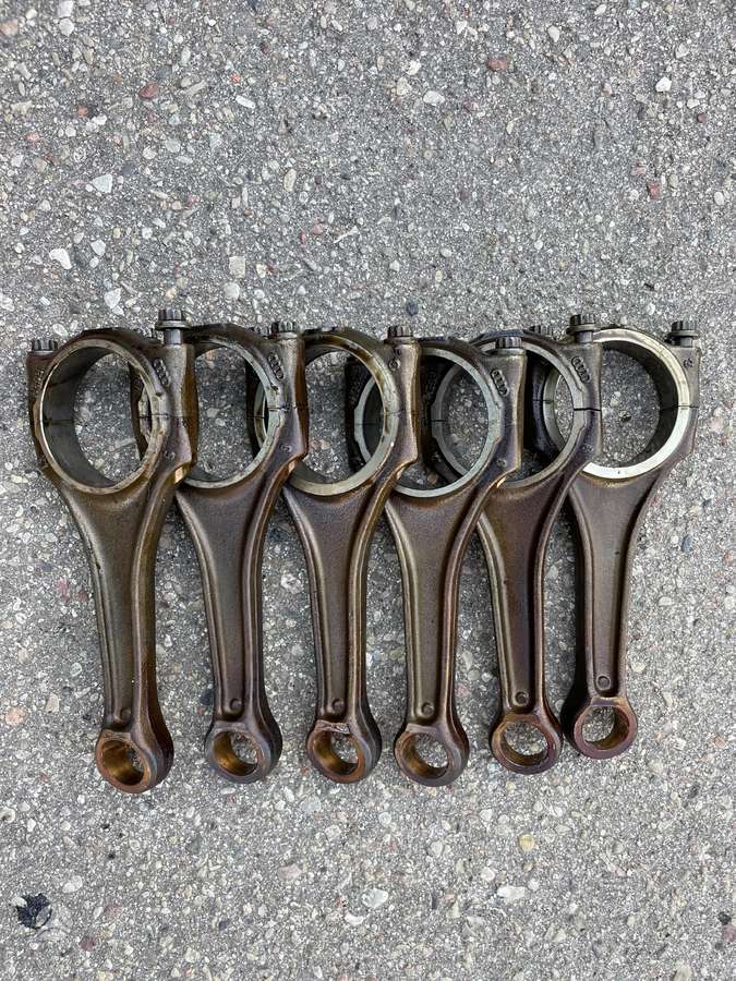 Audi A8, Cre, engine parts