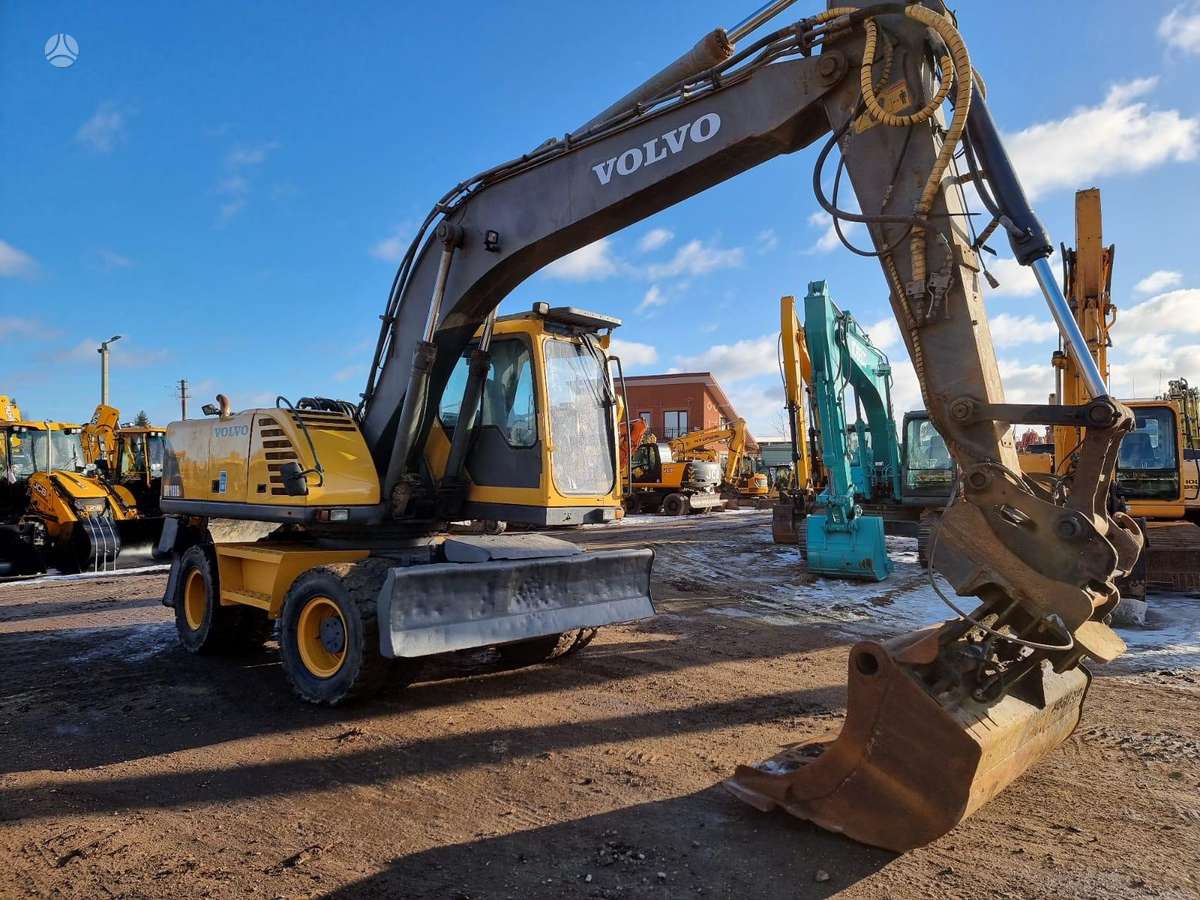 Volvo EW180 B, ekskavatoriai