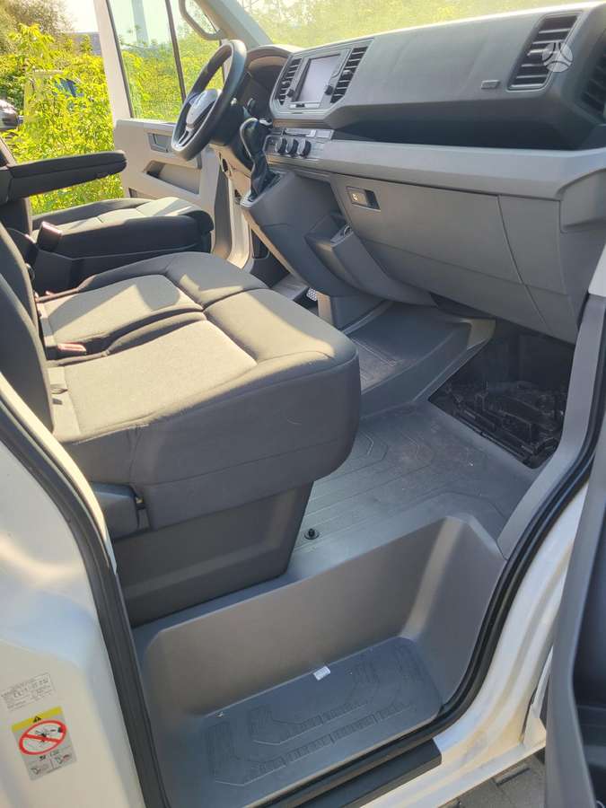 Volkswagen Crafter, cargo vans