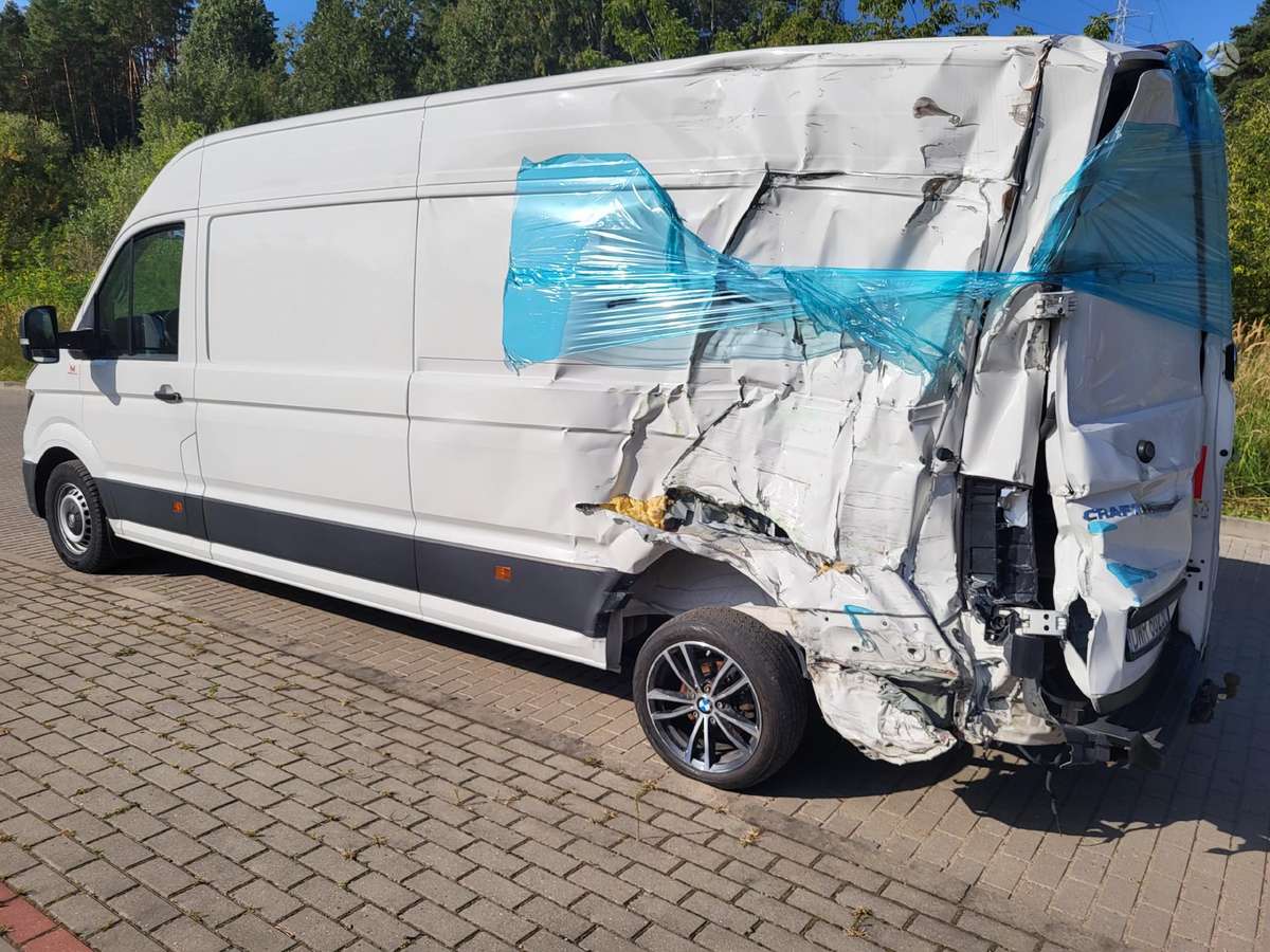 Volkswagen Crafter, cargo vans