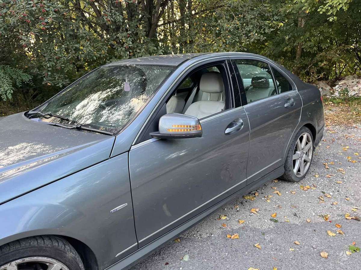 Mercedes-Benz C220, 651811, по частям