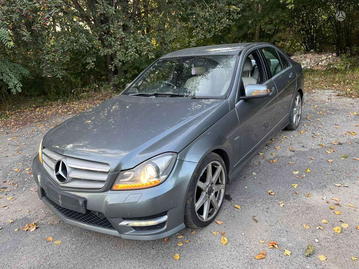 Mercedes-Benz C220, 651811, по частям