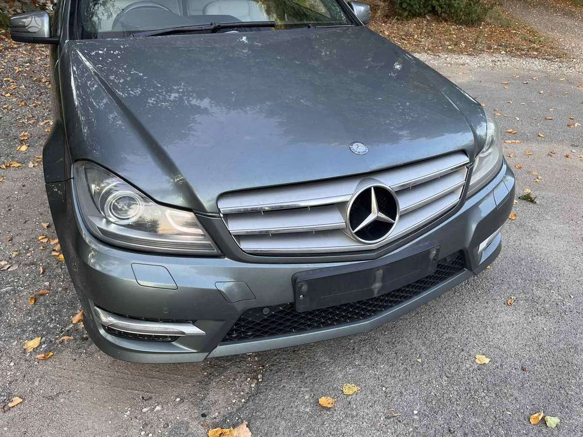Mercedes-Benz C220, 651811, по частям