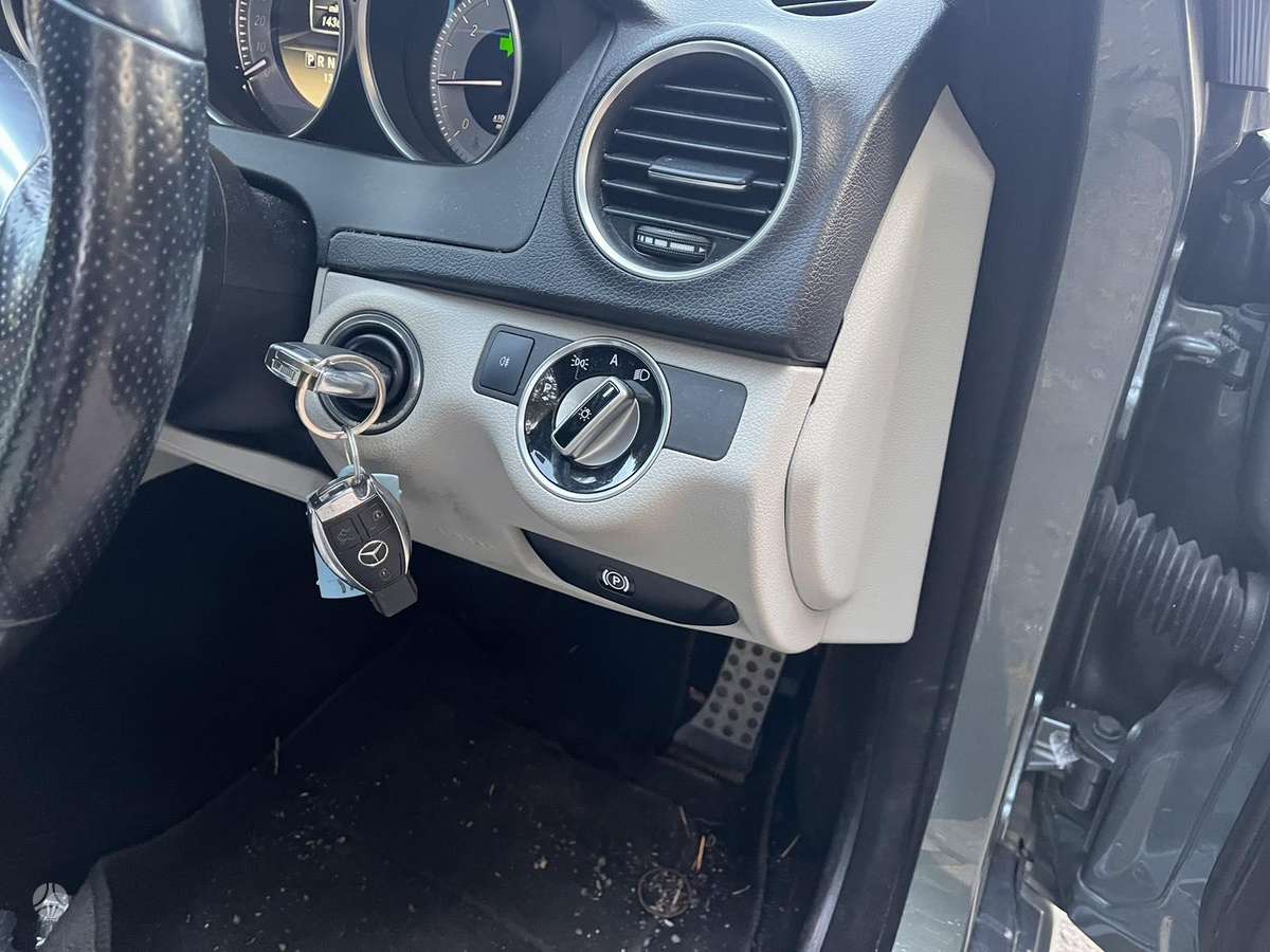 Mercedes-Benz C220, 651811, по частям