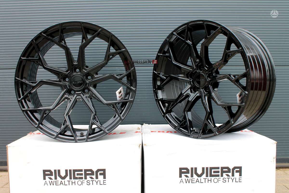 RIVIERA RF5 Gloss Black Flow Formed, light alloy, R19