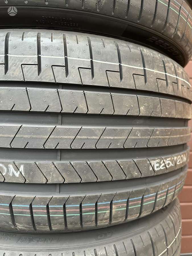 Pirelli P ZERO, vasaras 285/30 R22