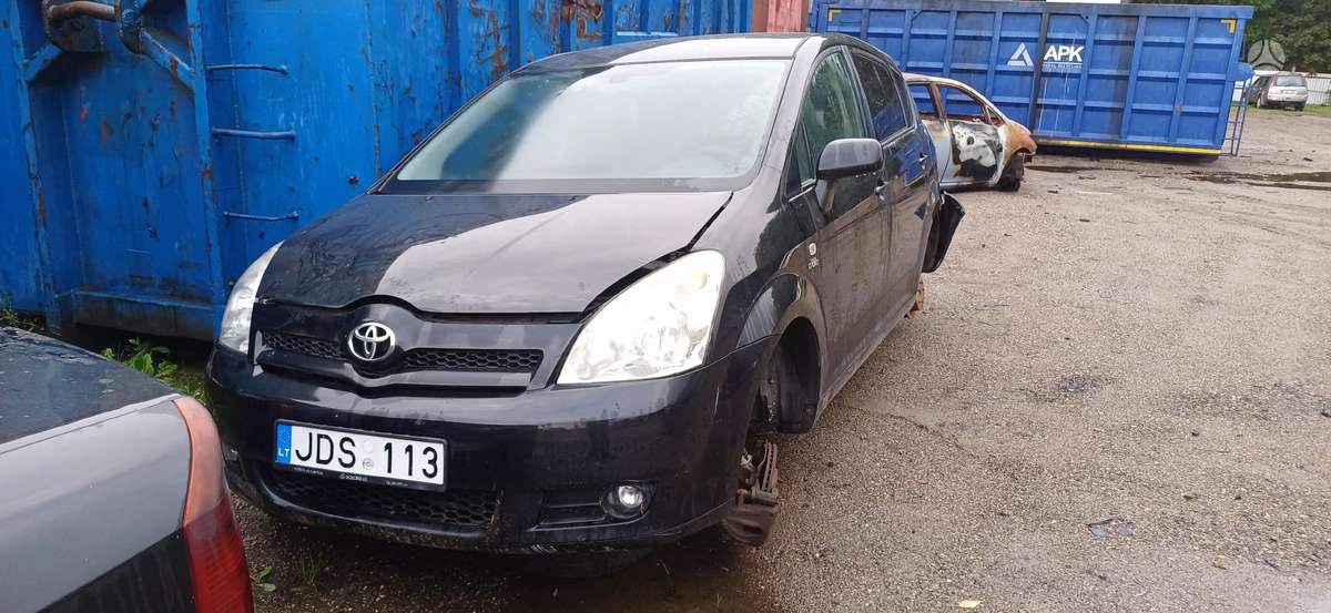Toyota Corolla Verso rezerves daļās