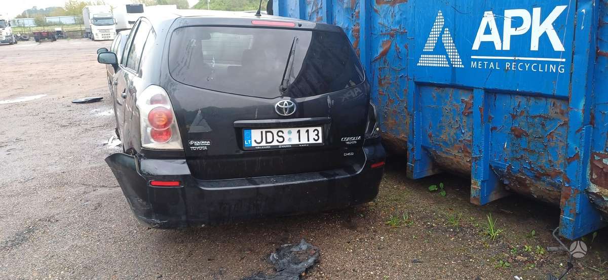 Toyota Corolla Verso rezerves daļās