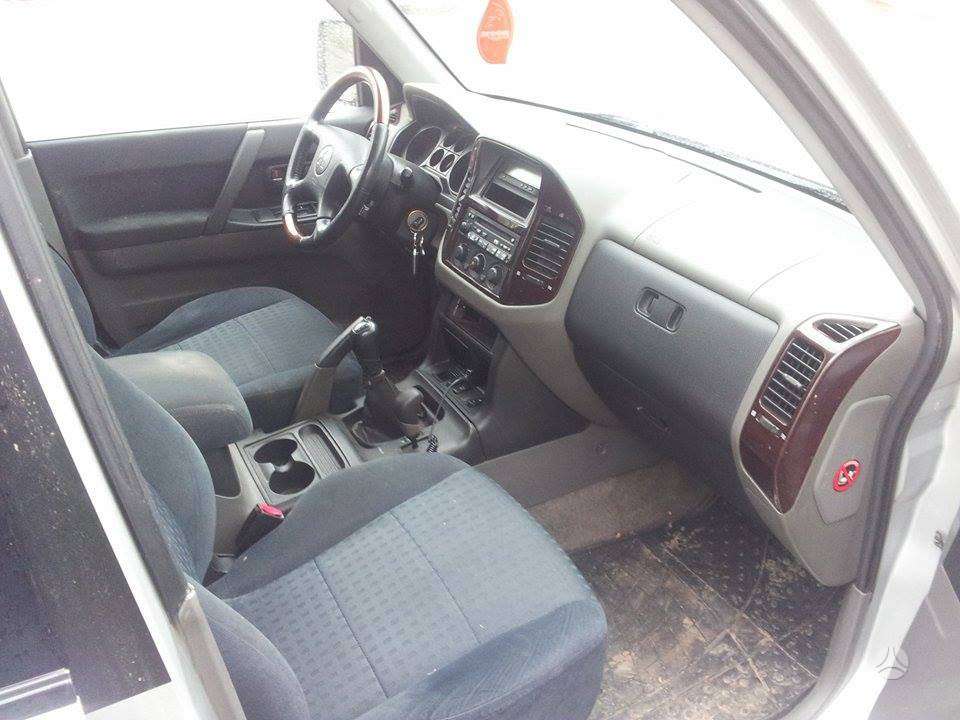 Mitsubishi Pajero Viskas veikia