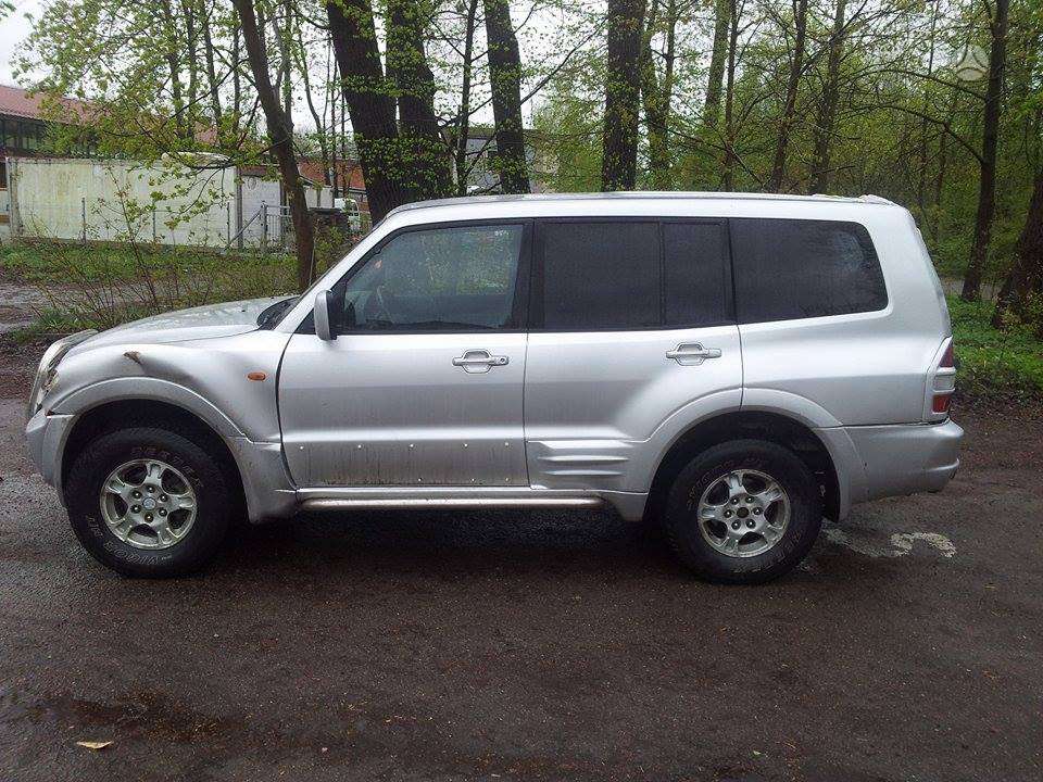 Mitsubishi Pajero Viskas veikia