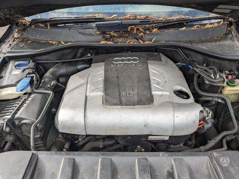 Audi Q7 Variklio defektas