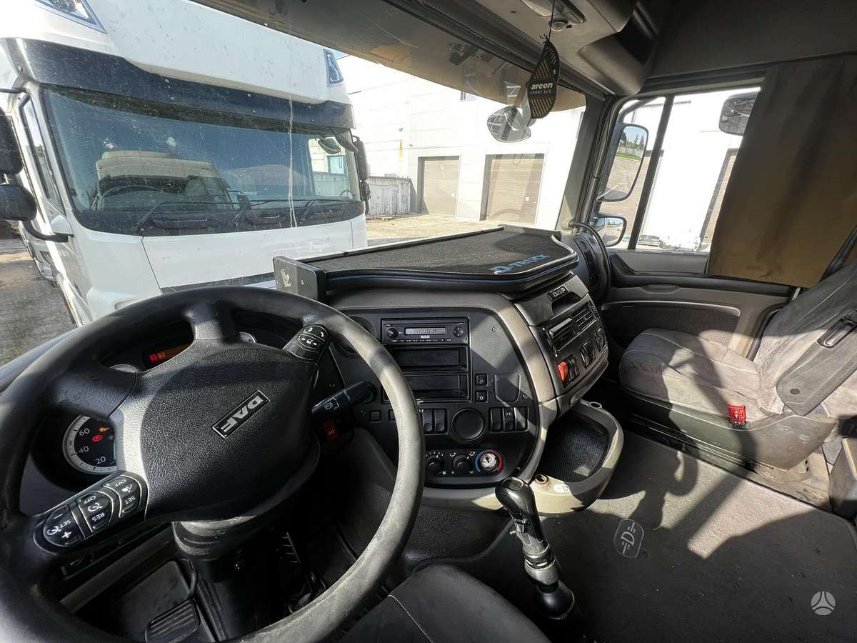 DAF FT XF105, vilkikai