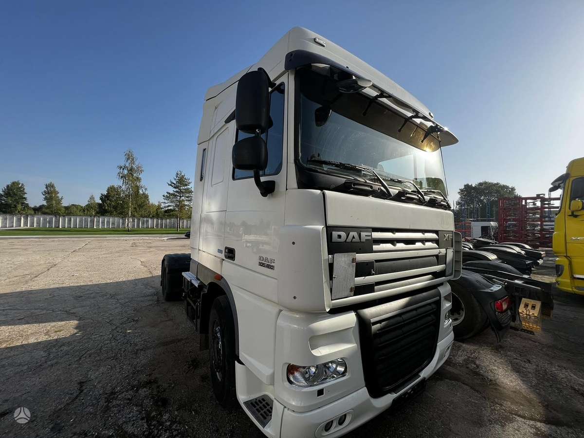 DAF FT XF105, vilkikai