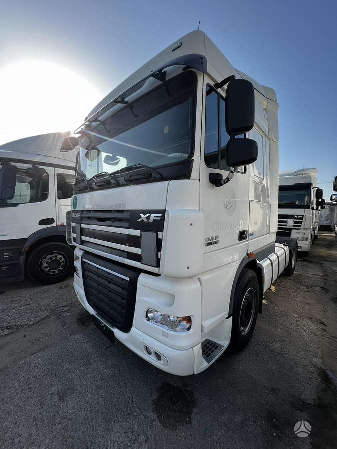 DAF FT XF105, vilkikai