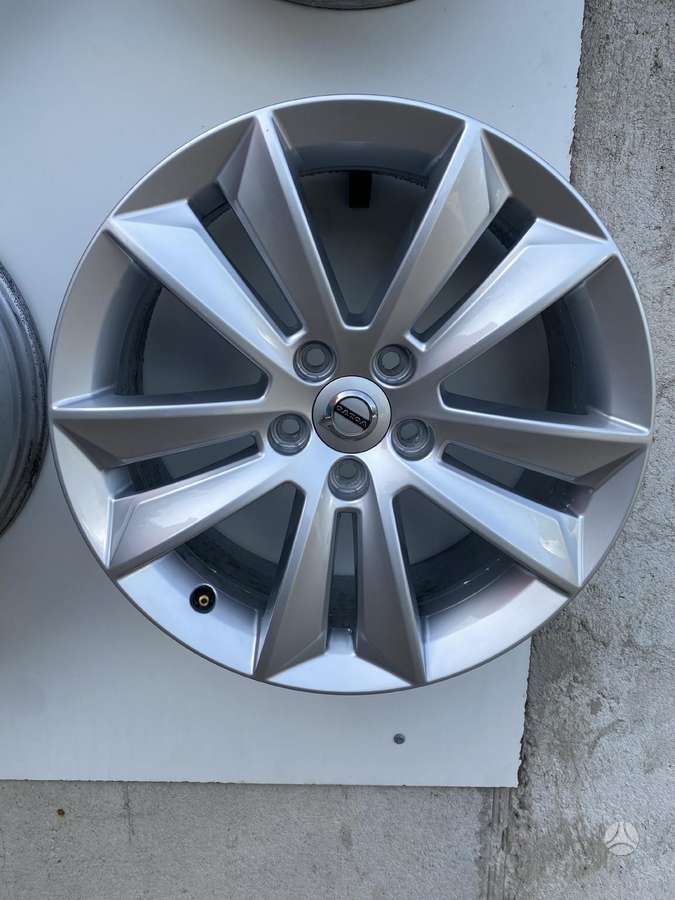 Volvo V60 V70 V90, light alloy, R17