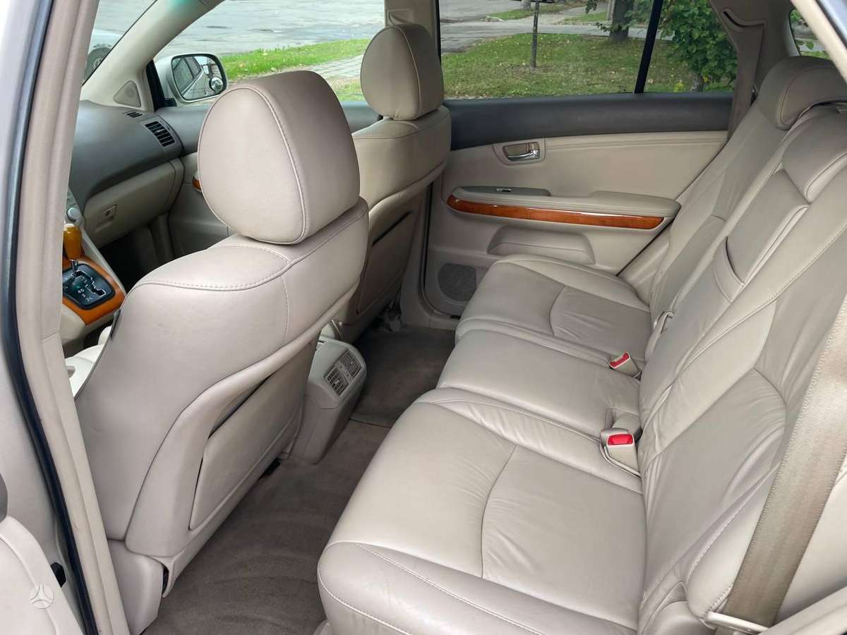 Lexus RX 350, off-road / crossover