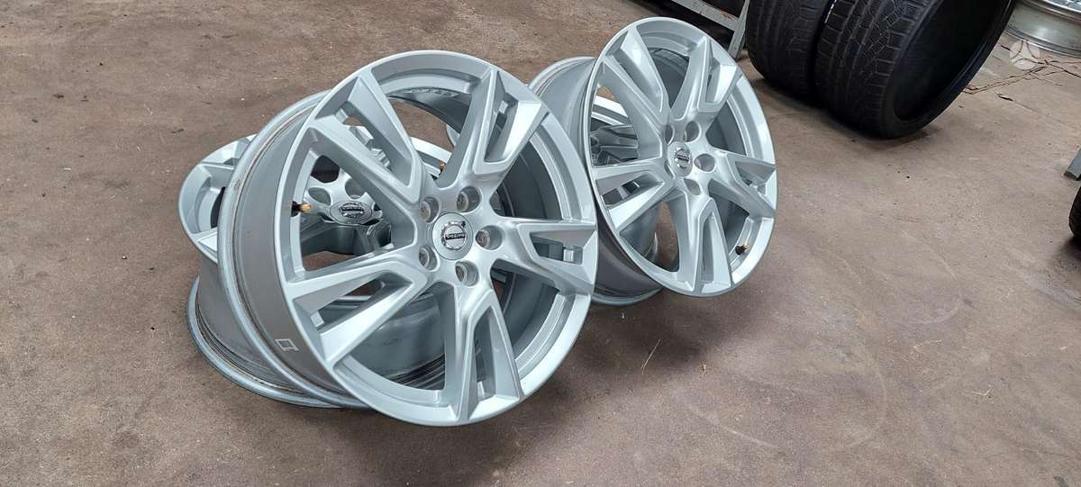 Volvo, light alloy, R18