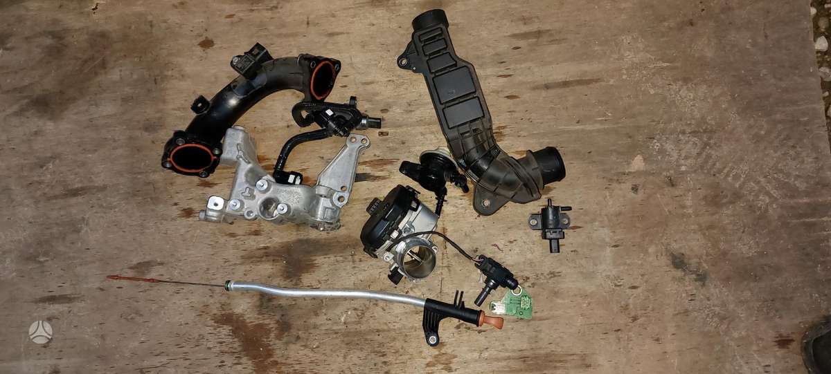 Citroen C4, 9828959880