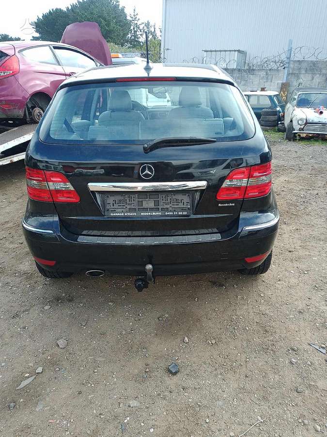 Mercedes-Benz B klasė по частям